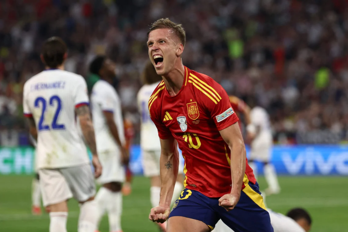 Barcelona Tem Proposta De R Milh Es Por Dani Olmo Recusada E J