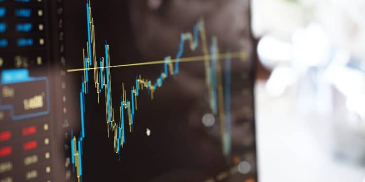 Ibovespa renova recorde e supera 138 mil pontos pela primeira vez na história