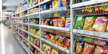 Vendas no varejo caem 12,6% em janeiro de 2021, aponta Cielo