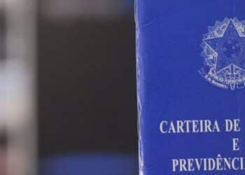 Brasil gera 196 mil novos empregos com carteira assinada em junho