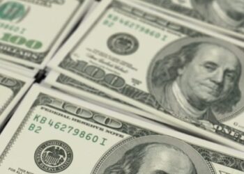 Por que o dólar fechou em alta de 0,55% nesta quarta-feira