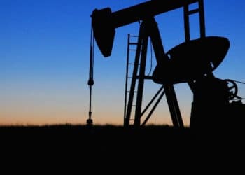 Mesmo com petróleo em baixa, petroleiras disparam na Bolsa