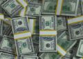 Dólar fecha com queda de 0,86%, em meio à possível solução para precatórios