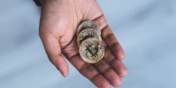 Adoção de bitcoin como moeda oficial em El Salvador traz dúvidas