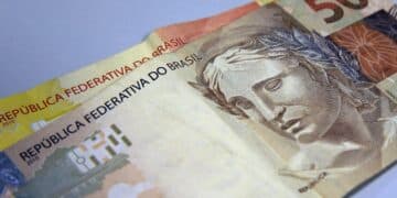 Mercado aumenta projeção da inflação para 6,59% este ano