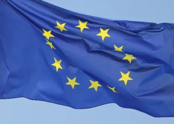 Banco Central Europeu eleva taxa básica de juros em 0,75 pp