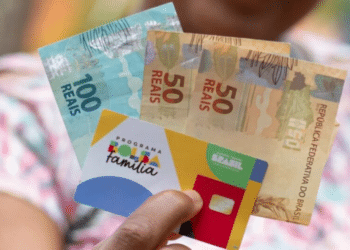 Pagamento de quase R$ 700 pelo bolsa família! Entenda os depósitos de março!