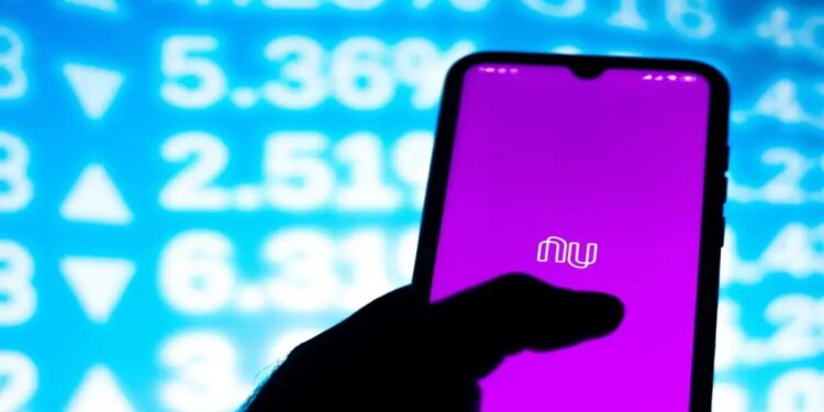 Alerta Contra Golpes: Descubra a Inovação da Nubank com 'Chamada Verificada"