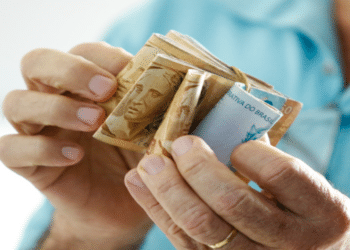 Pagamento de R$ 540/Mês disponível para a população! Veja como funciona