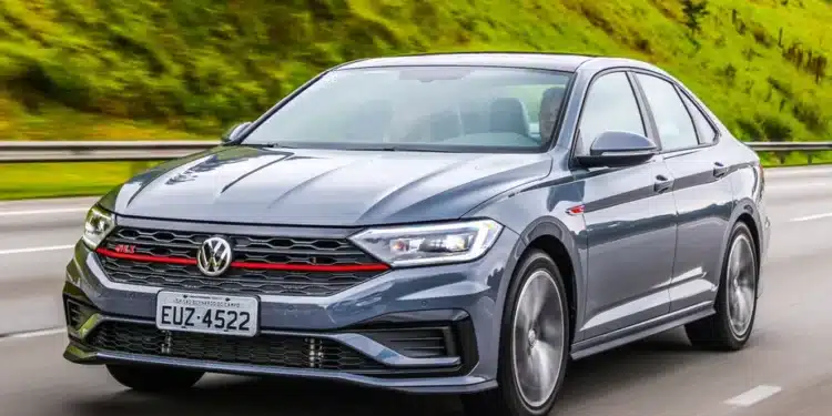 Volkswagen Jetta GLI — Foto: Divulgação