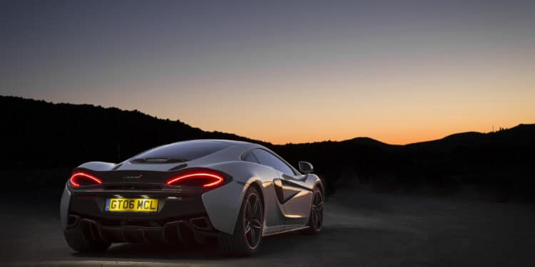 Marca de extremo luxo irá entrar no mercado de SUVs para acabar com a concorrência!