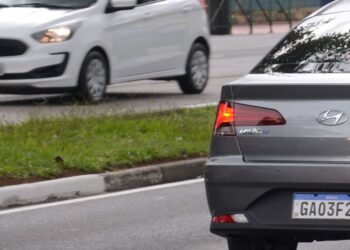 NOVO radar assusta motoristas de todo Brasil! Veja como ele funciona