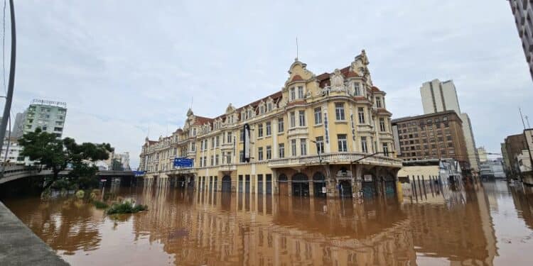 Porto Alegre em alerta: alta do nível do Guaíba após fortes chuvas!