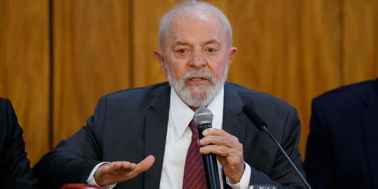 Novo benefício para pessoas com +59 anos aprovado pelo governo!