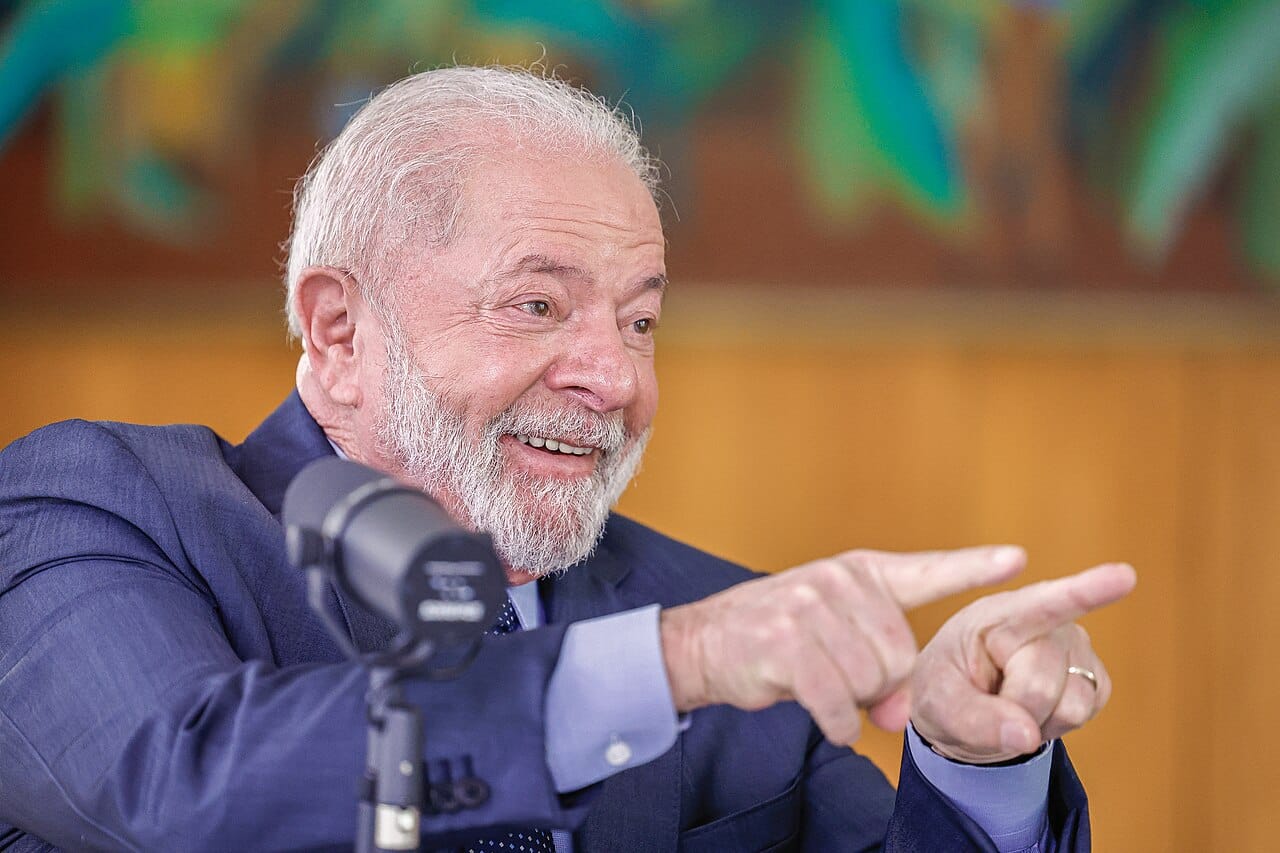 Lula signs decree to change credit cards for people with CPFs from 0 to 9!