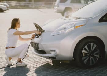 Carros elétricos no Brasil vão ficar ainda mais barato? Entenda o que esperara!