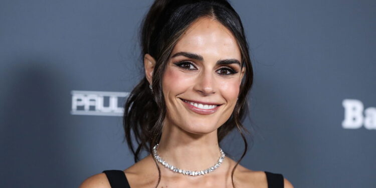 Jordana Brewster: Conheça a atriz de Velozes e Furiosos que cresceu no Brasil