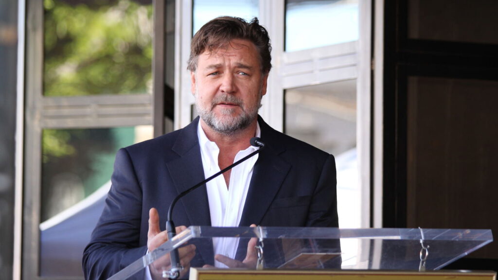 Mais que um Gladiador: A Fortuna e o Legado de Russell Crowe