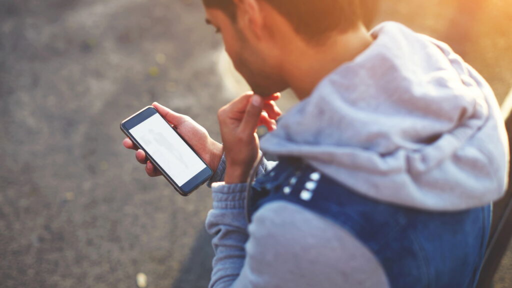 Alerta! Seu celular pode ser a porta de entrada para fraudes. Proteja seus dados agora!