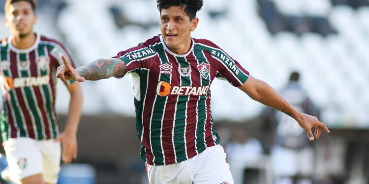 Fluminense aguarda retorno de Cano para finalizar negociação