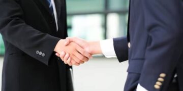 Fusões e aquisições atingem maior volume em 2 anos no 2º trimestre