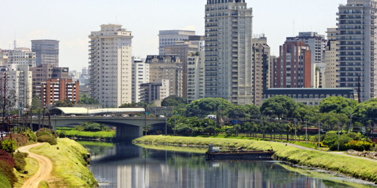 Descubra as Melhores Cidades para Viver com Baixo Custo em 2024!