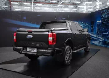 Nova versão da Ranger, agora com um toque Black! O modelo impressiona condutores!