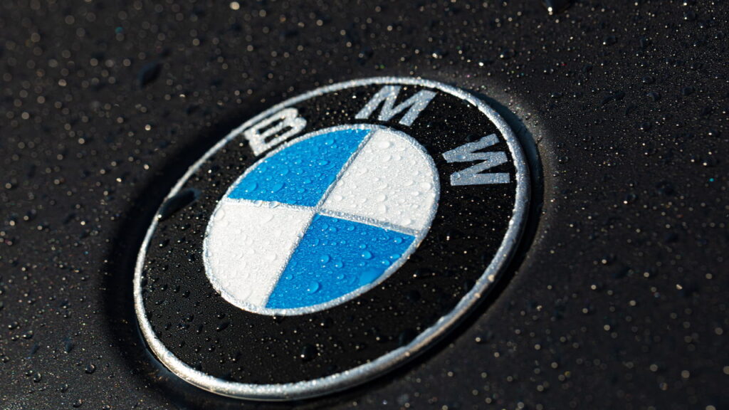 Modelo barato da BMW chega ao Brasil e custa apenas R$ 89.900