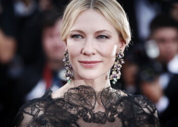 Conheça Cate Blanchett, uma das atrizes mais respeitadas da atualidade