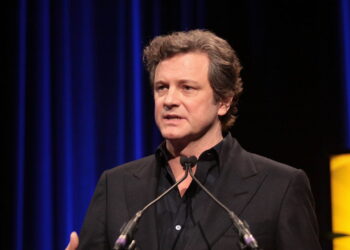 O ator britânico que emocionou o mundo como Rei George VI