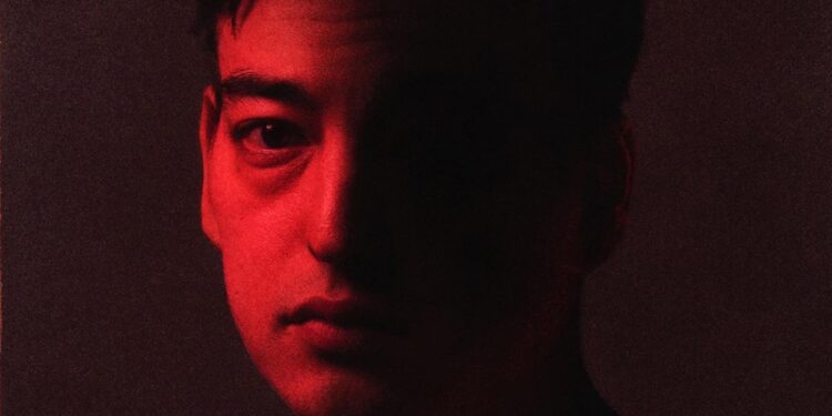 Como Joji foi de comediante no YouTube para um cantor de sucesso