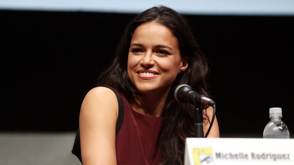 Os segredos de Michelle Rodriguez, atriz famosa por seu papel em Velozes e Furiosos