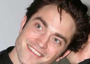 A Fortuna de Robert Pattinson: De Vampiro a Cavaleiro das Trevas