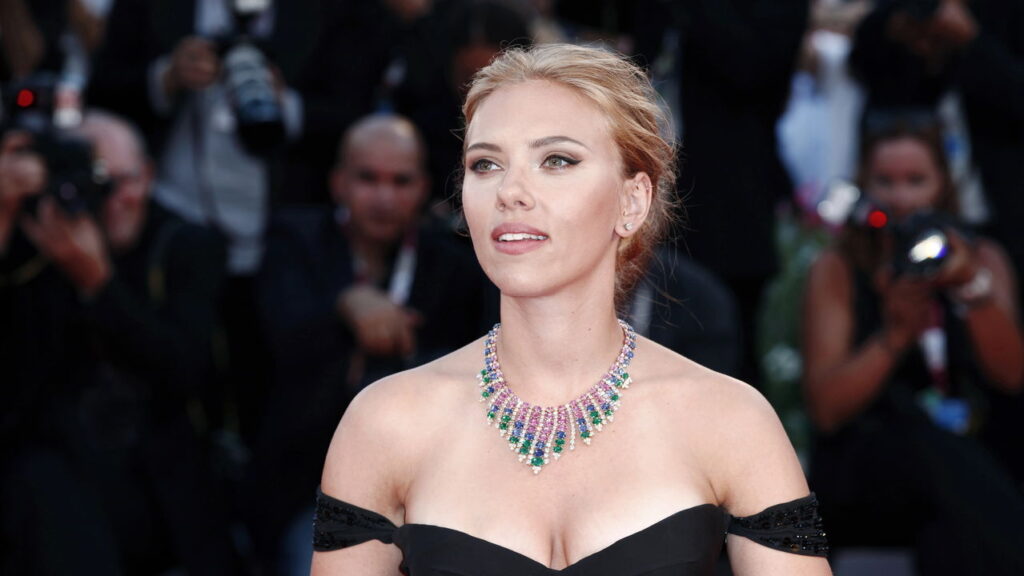 Scarlett Johansson: A Ascensão e Fortuna da Estrela de Hollywood