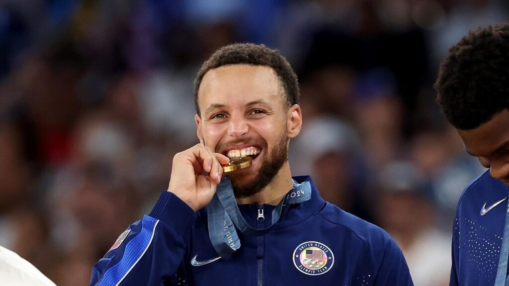 Stephen Curry: O Atleta Mais Bem Pago da NBA e um Ícone dos Negócios