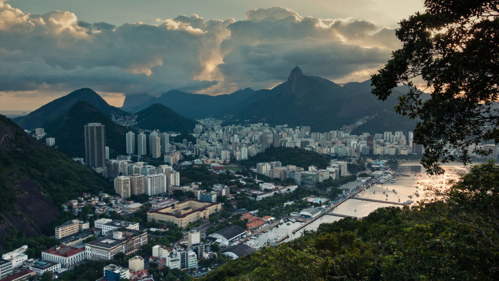 As Profissões que Pagam Mais no Rio de Janeiro: Uma Análise Completa!