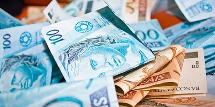 Saques na poupança superaram depósitos em R$ 7,1 bi em setembro