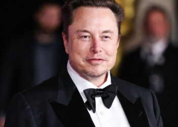 Conheça o homem mais rico do mundo: Elon Musk e sua trajetória