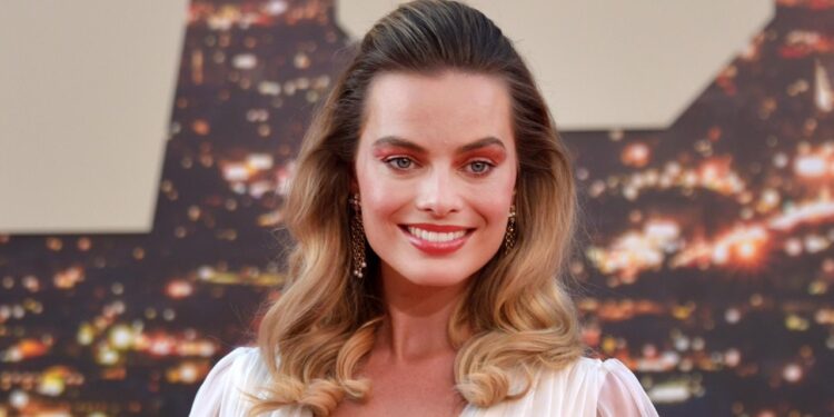 Margot Robbie: A Jornada de Arlequina a Fortuna Multimilionária!