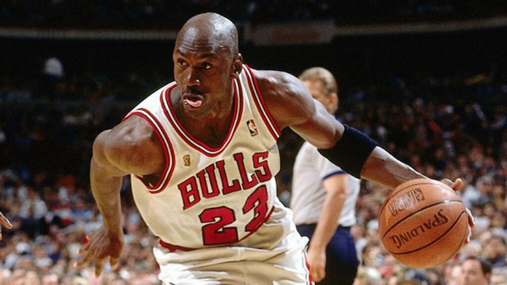 A Fortuna de Michael Jordan: O Rei do Basquete e dos Negócios