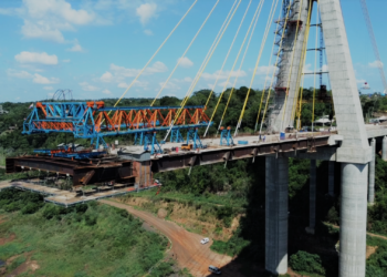 Ponte da integração faz ligação entre Brasil e Paraguai surpreende com sua grandiosidade