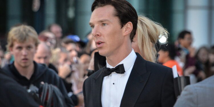 Astro de personagens brilhantes, Benedict Cumberbatch impressiona com sua fortuna