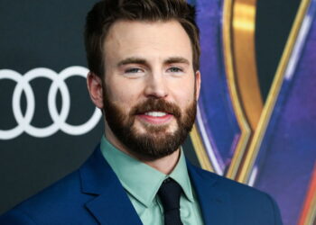 Chris Evans impressiona todo mundo com seu império no cinema