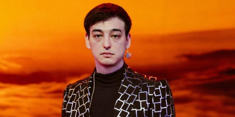 Como Joji foi de comediante no YouTube para um cantor de sucesso