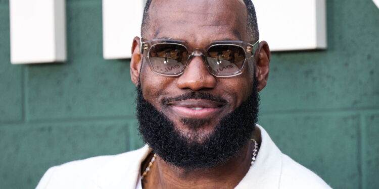 Rei do Basquete e dos Negócios: A Dinastia Financeira de LeBron James