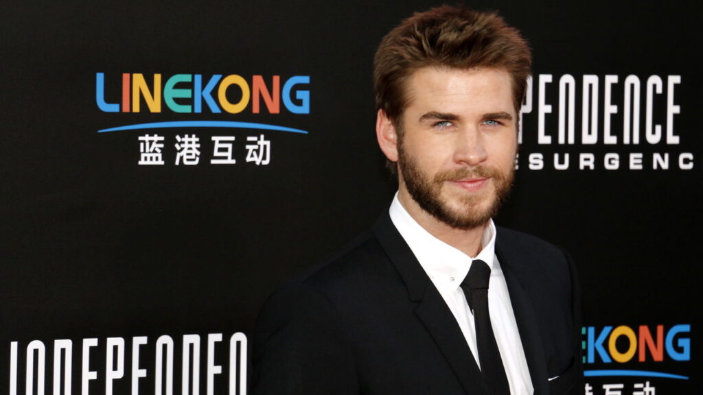 Esse ator é o verdadeiro “irmão de Thor” e faz muito sucesso em filmes e séries