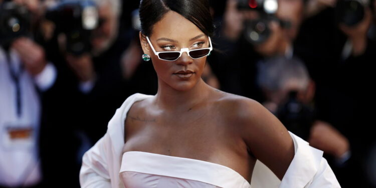 Namorado da Rihanna negocia compra de clube na Inglaterra