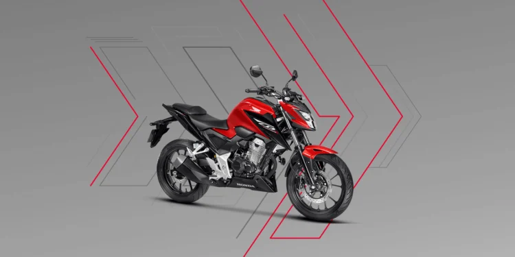 Honda lança nova CB 300 e anima brasileiros com sua potência e tecnologia!