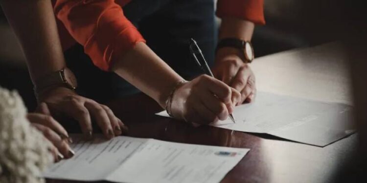 "Clawback": mecanismo de governança avança entre empresas brasileiras