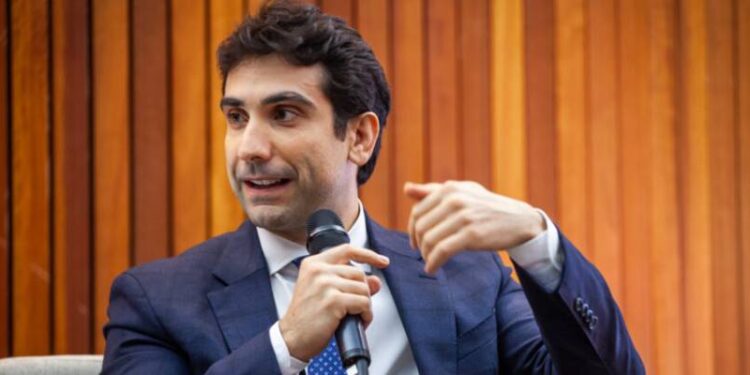 Gabriel Galípolo é aprovado por unanimidade para assumir o BC